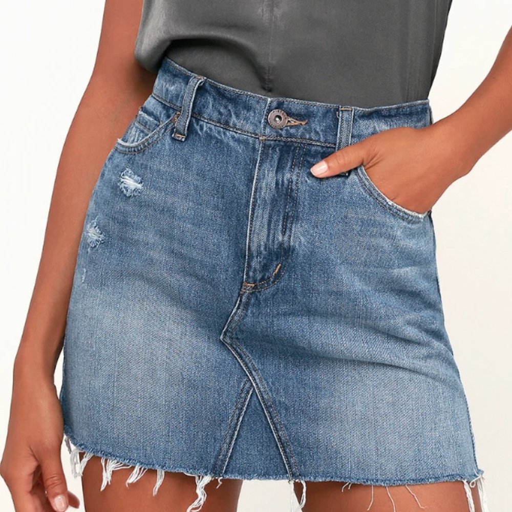 Ryder Medium Wash High-Waisted Denim Mini Skirt - NEVER WORN